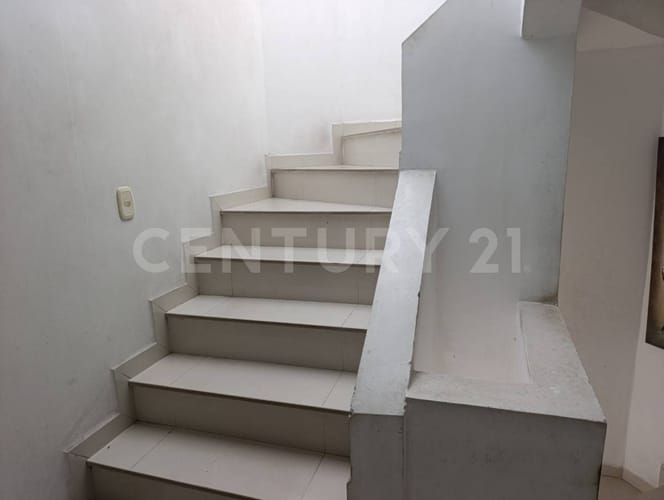 Casa de 3 alcobas en venta en La Rochela, Villavicencio, 130 m² · foto 20 de 24
