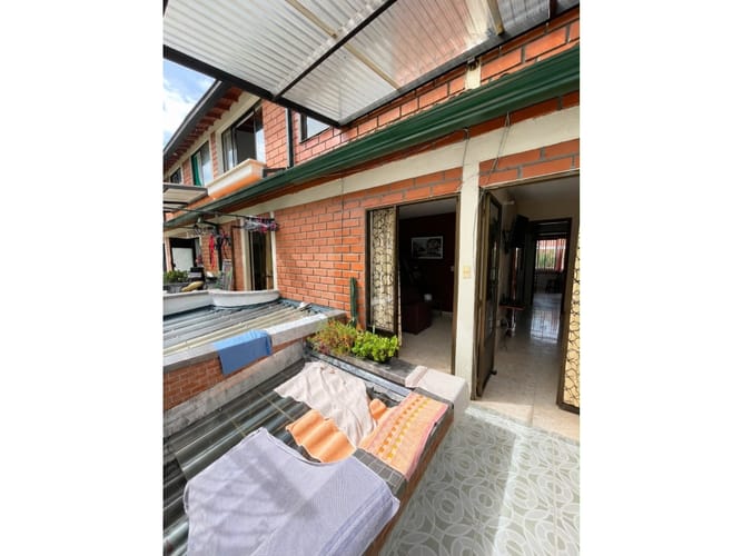 Casa de 5 alcobas en venta en Maraya, Pereira, 137 m² · foto 18 de 21