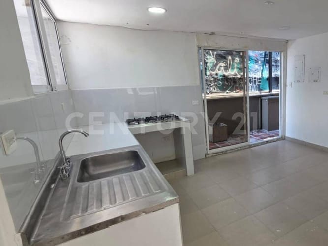 Oficina en arriendo en 3 De Julio, Cali, 300 m² · foto 8 de 13