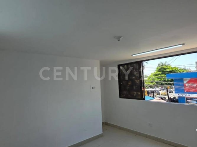 Oficina en arriendo en 3 De Julio, Cali, 300 m² · foto 12 de 13