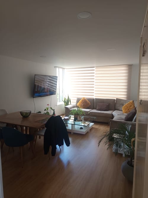 Apartamento de 3 alcobas en venta en La Floresta, Bogotá, 85 m² · foto 2 de 20