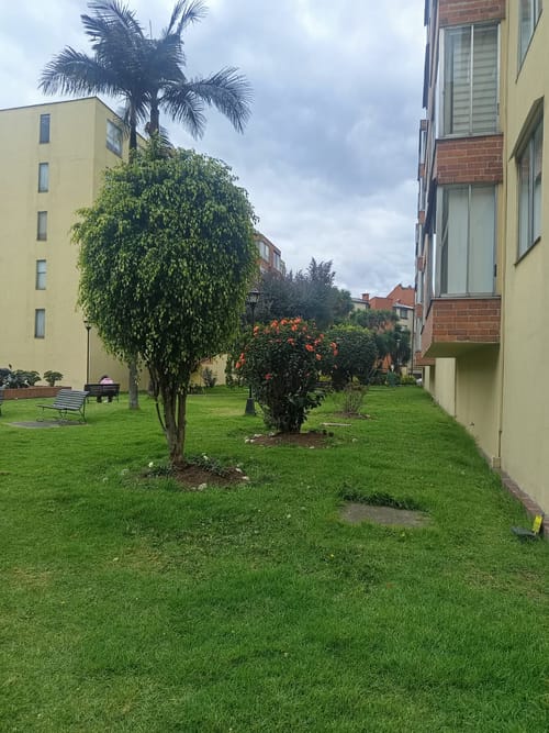 Apartamento de 3 alcobas en venta en La Floresta, Bogotá, 85 m² · foto 14 de 20