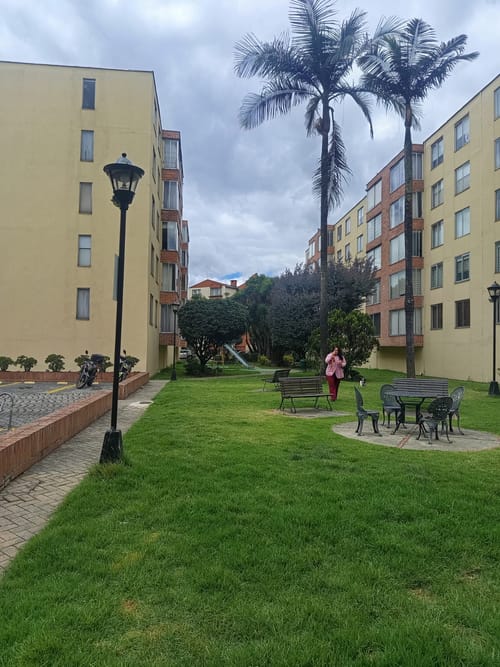Apartamento de 3 alcobas en venta en La Floresta, Bogotá, 85 m² · foto 15 de 20