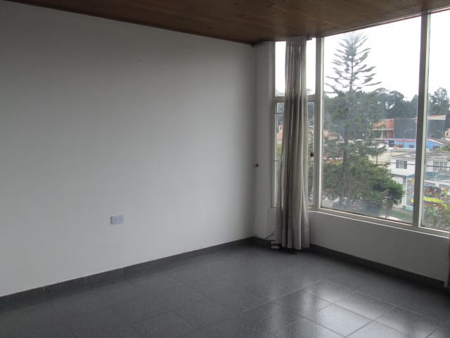 Apartamento de 3 alcobas en venta en Marsella, Bogotá, 85 m² · foto 4 de 21