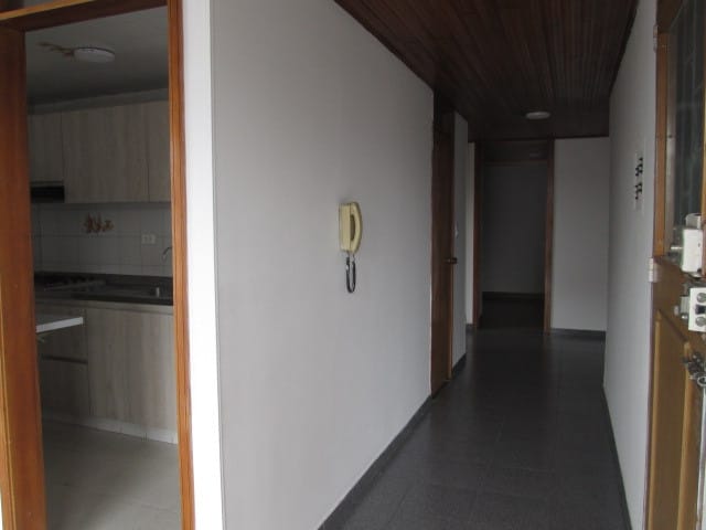Apartamento de 3 alcobas en venta en Marsella, Bogotá, 85 m² · foto 7 de 21