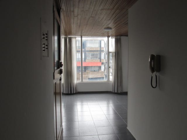Apartamento de 3 alcobas en venta en Marsella, Bogotá, 85 m² · foto 18 de 21