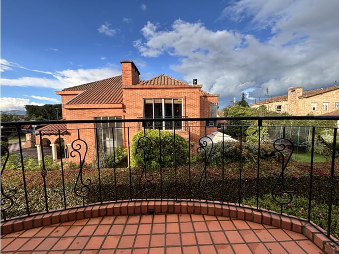 Casa de 4 alcobas en venta en Camino La Floresta, Chía, 250 m² · foto 12 de 24
