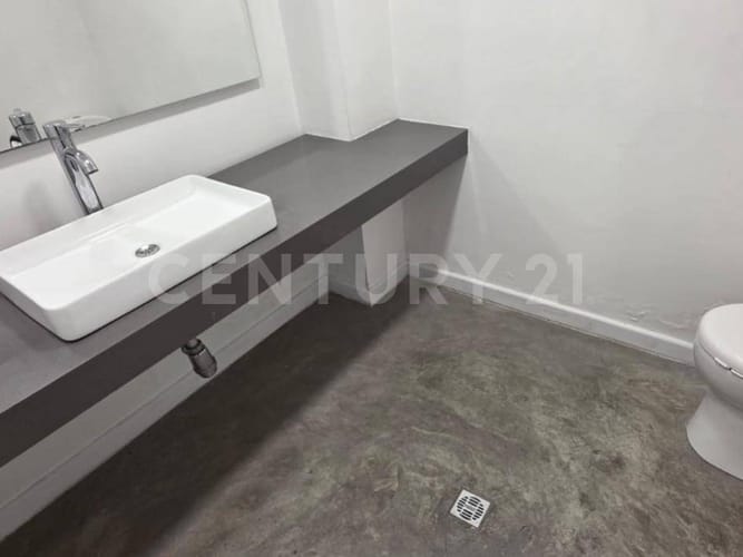 Local en arriendo en Santa Monica, Cali, 440 m² · foto 11 de 12