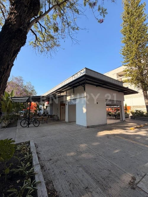 Local en arriendo en El Refugio, Cali, 24 m² · foto 3 de 8