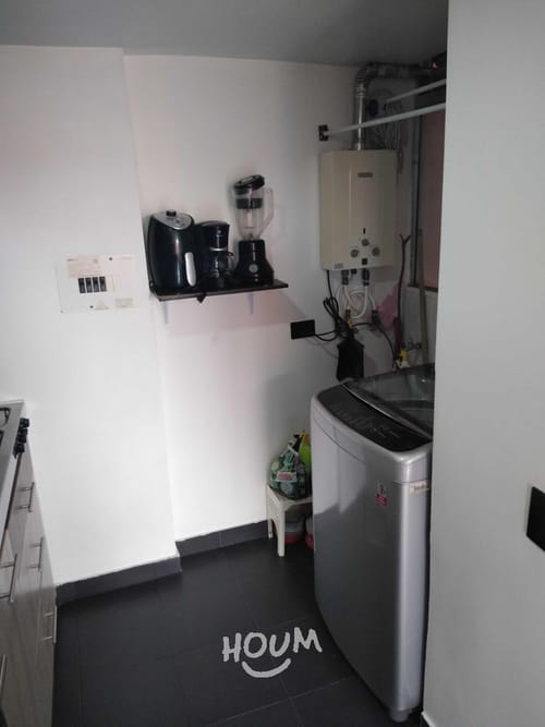 Apartamento de 3 alcobas en venta en Echavarria, Madrid, 48 m² · foto 4 de 10