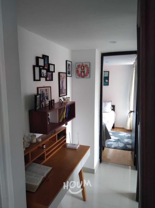 Apartamento de 3 alcobas en venta en Echavarria, Madrid, 48 m² · foto 9 de 10