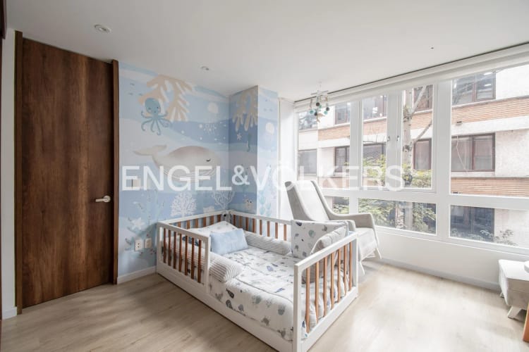 Apartamento de 3 alcobas en venta en Chico Norte, Bogotá, 148 m² · foto 12 de 17