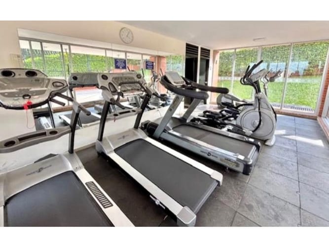 Apartamento de 3 alcobas en venta en Cristales, Cali, 126 m² · foto 19 de 24
