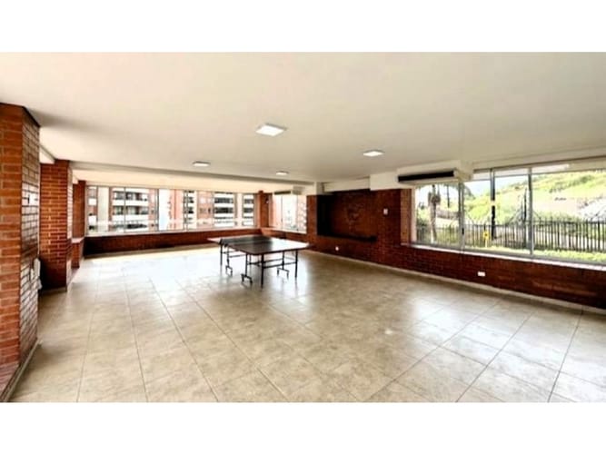 Apartamento de 3 alcobas en venta en Cristales, Cali, 126 m² · foto 20 de 24