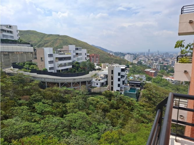 Apartamento de 3 alcobas en venta en Cristales, Cali, 126 m² · foto 24 de 24