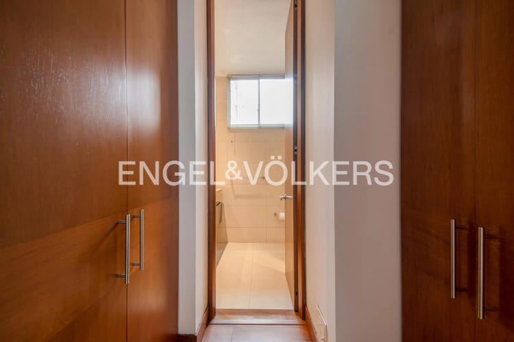 Apartamento de 3 alcobas en venta en Chicó Reservado, Bogotá, 165 m² · foto 14 de 15