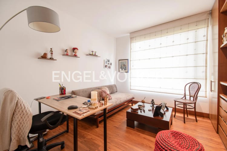 Apartamento de 3 alcobas en venta en Chicó Reservado, Bogotá, 165 m² · foto 10 de 15