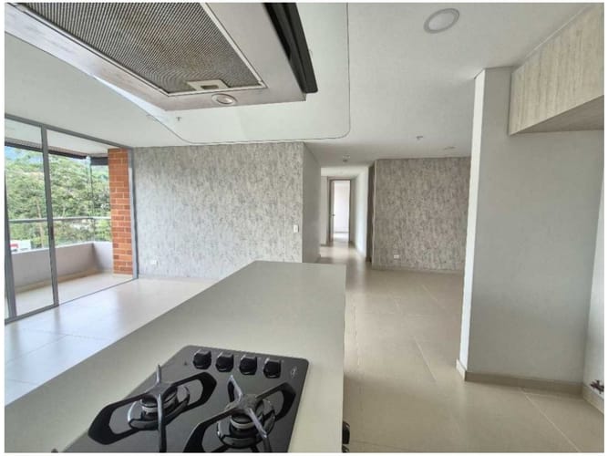 Apartamento de 3 alcobas en venta en La Inmaculada, Envigado, 101 m² · foto 7 de 16