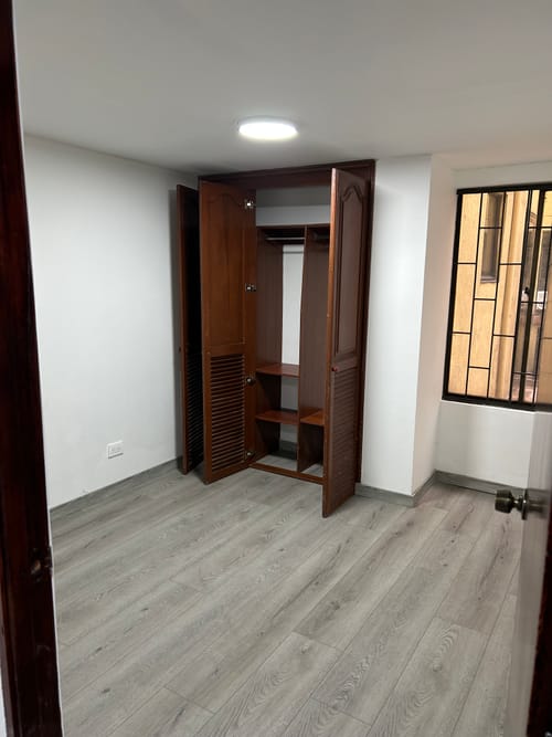 Apartamento de 3 alcobas en venta en Pasadena, Bogotá, 71 m² · foto 6 de 11