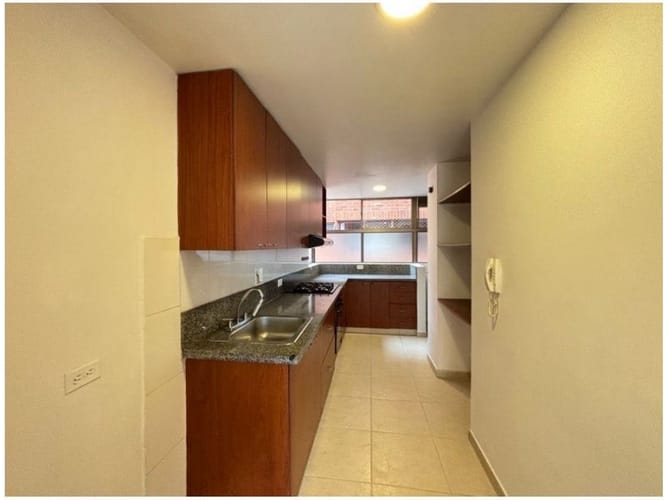Apartamento de 3 alcobas en venta en Los Parra, Medellín, 130 m² · foto 6 de 24
