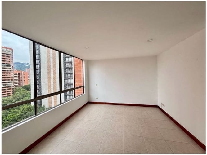 Apartamento de 3 alcobas en venta en Los Parra, Medellín, 130 m² · foto 9 de 24