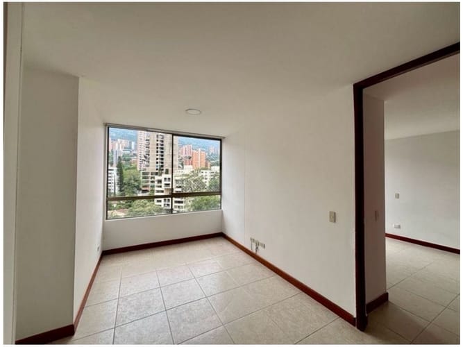 Apartamento de 3 alcobas en venta en Los Parra, Medellín, 130 m² · foto 10 de 24