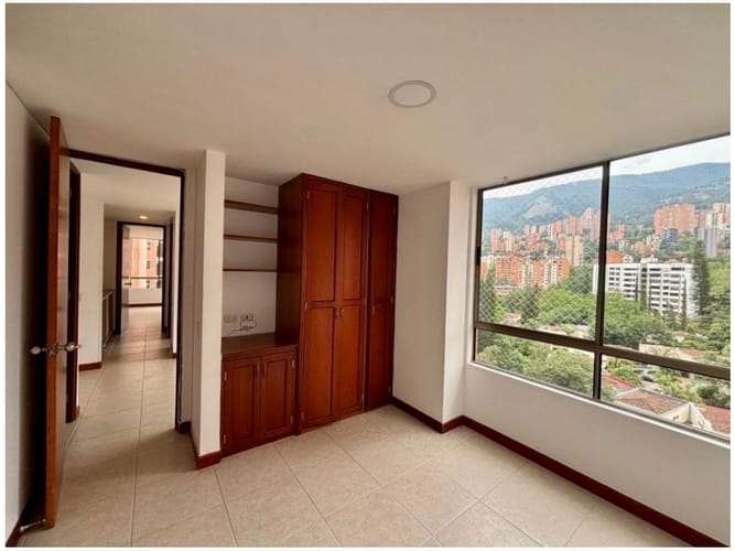 Apartamento de 3 alcobas en venta en Los Parra, Medellín, 130 m² · foto 11 de 24