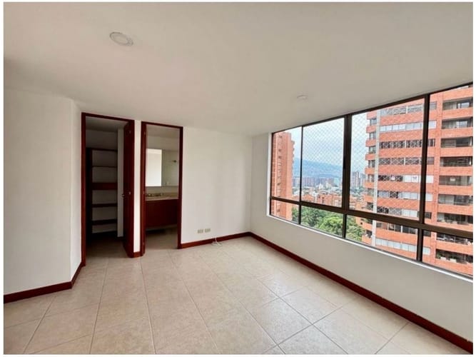 Apartamento de 3 alcobas en venta en Los Parra, Medellín, 130 m² · foto 19 de 24
