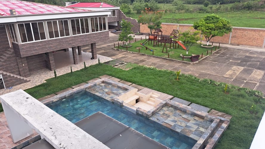 Finca en venta en Potrerito, Jamundí, 3285 m² · foto 10 de 14