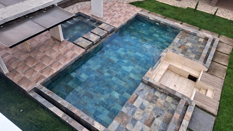 Finca en venta en Potrerito, Jamundí, 3285 m² · foto 3 de 14