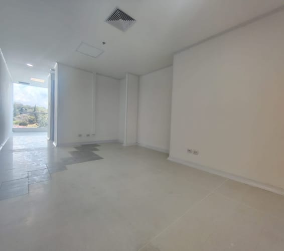 Consultorio en arriendo en Terrazas De Menzuli, Piedecuesta, 46 m² · foto 5 de 9