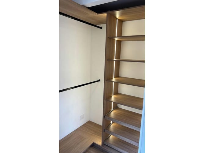 Apartamento de 2 alcobas en venta en El Poblado, Medellín, 101 m² · foto 7 de 7