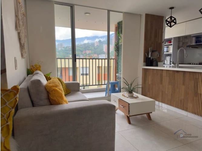 Apartamento de 3 alcobas en venta en La Paz, Envigado, 78 m² · foto 10 de 13