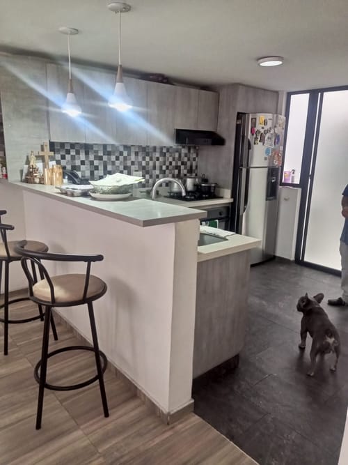 Casa de 5 alcobas en venta en Campohermoso, Manizales, 135 m² · foto 2 de 9