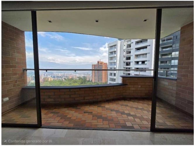 Apartamento de 3 alcobas en venta en Oviedo, Medellín, 126 m² · foto 6 de 20
