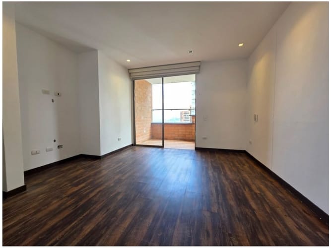 Apartamento de 3 alcobas en venta en Oviedo, Medellín, 126 m² · foto 17 de 20