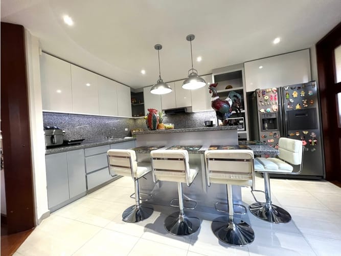Casa de 4 alcobas en venta en La Balsa, Chía, 255 m² · foto 4 de 24