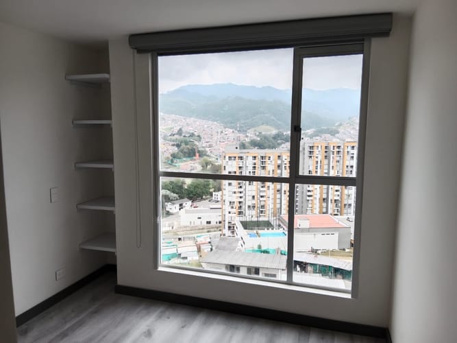 Apartamento de 2 alcobas en venta en Los Laureles, Manizales, 60 m² · foto 3 de 15