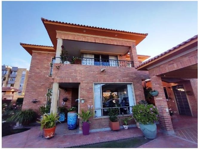Casa de 3 alcobas en venta en Bojaca, Chía, 450 m² · foto 3 de 24