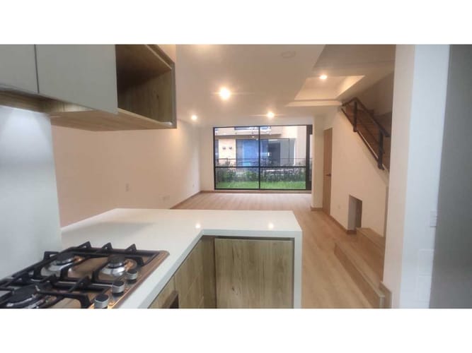 Casa de 3 alcobas en venta en Bojaca, Chía, 114 m² · foto 2 de 24