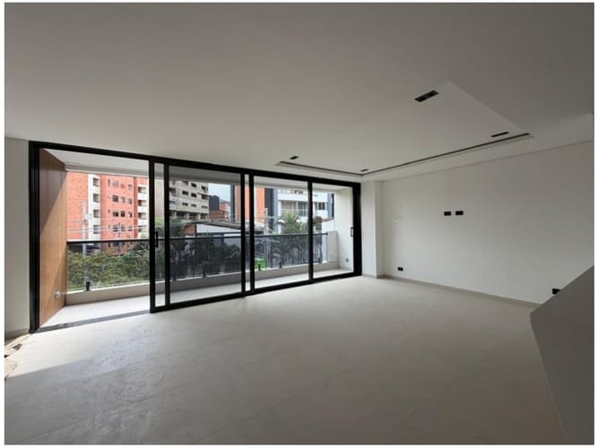 Apartamento de 3 alcobas en venta en Lorena, Medellín, 115 m² · foto 8 de 13