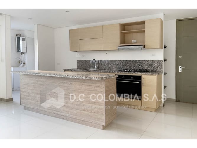Apartamento de 3 alcobas en venta en Aqualina, Girardot, 97 m² · foto 3 de 8