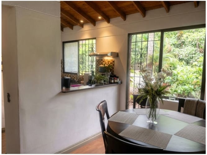 Casa de 4 alcobas en venta en Loma Del Escobero, Envigado, 250 m² · foto 6 de 19