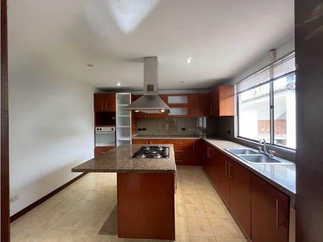Casa de 3 alcobas en venta en Calahorra, Chía, 220 m² · foto 11 de 24