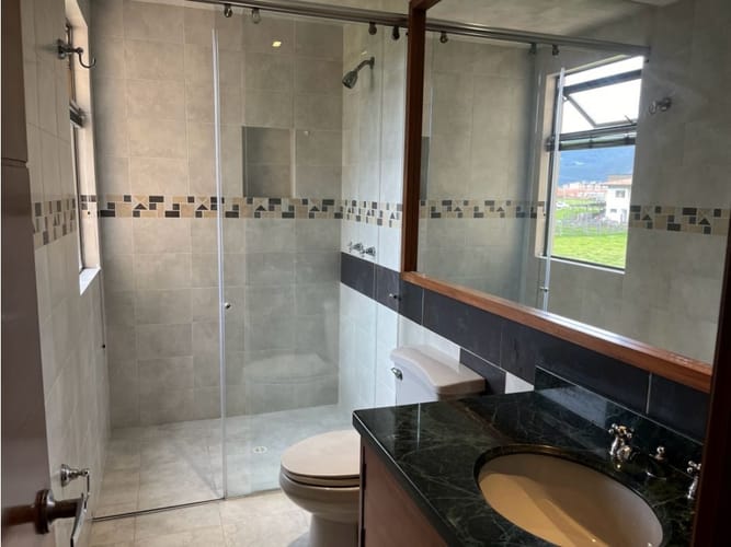 Casa de 3 alcobas en venta en Calahorra, Chía, 220 m² · foto 22 de 24