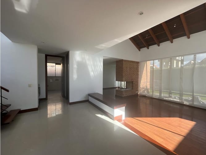Casa de 4 alcobas en venta en Bojaca, Chía, 289 m² · foto 5 de 24