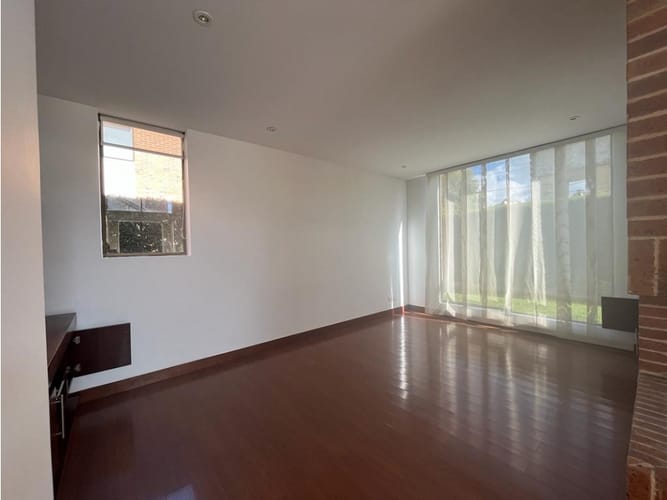 Casa de 4 alcobas en venta en Bojaca, Chía, 289 m² · foto 8 de 24