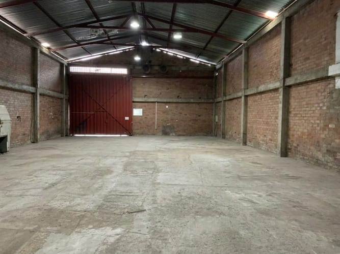 Bodega en venta en Zona Industrial, Yumbo, 770 m² · foto 2 de 6