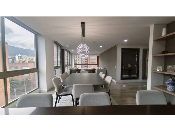 Apartamento de 3 alcobas en venta en Chico Norte, Cajicá, 190 m² · foto 4 de 21