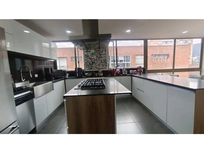 Apartamento de 3 alcobas en venta en Chico Norte, Cajicá, 190 m² · foto 11 de 21